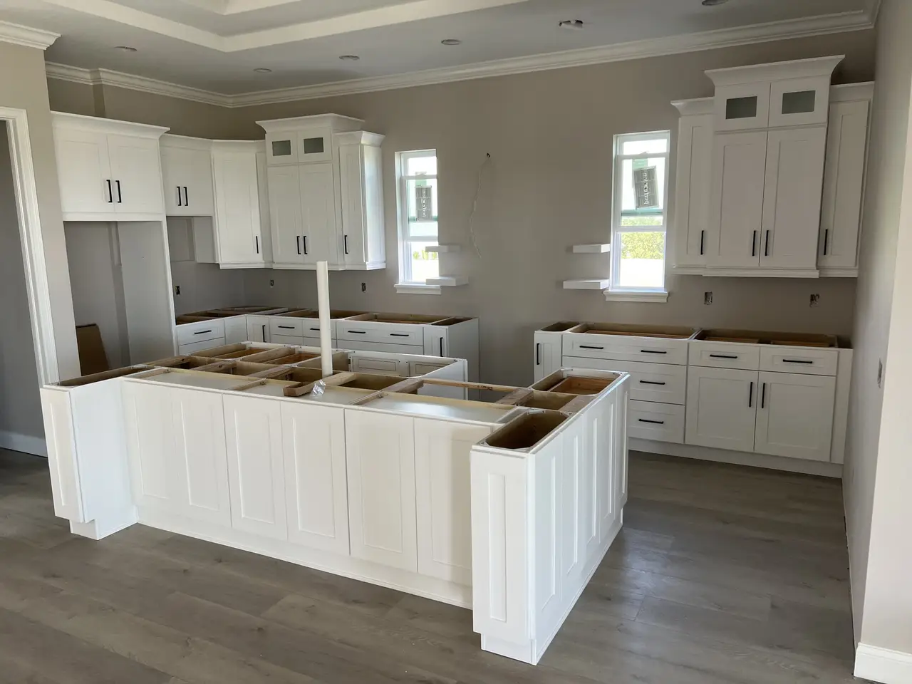 Custom Kitchen Cabinets in Tampa, Without the Custom Price or Wait
